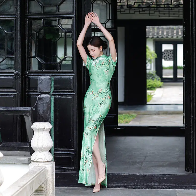 Yourqipao New 6 Colors Women Plus Size Long Cheongsam Slim Vintage Summer Dress New Chinese Style Costumes Sexy Elastic Dress
Yourqipao New 6 Colors Women Plus Size Long Cheongsam Slim Vintage Summer Dress New Chinese Style Costumes Sexy Elastic Dress