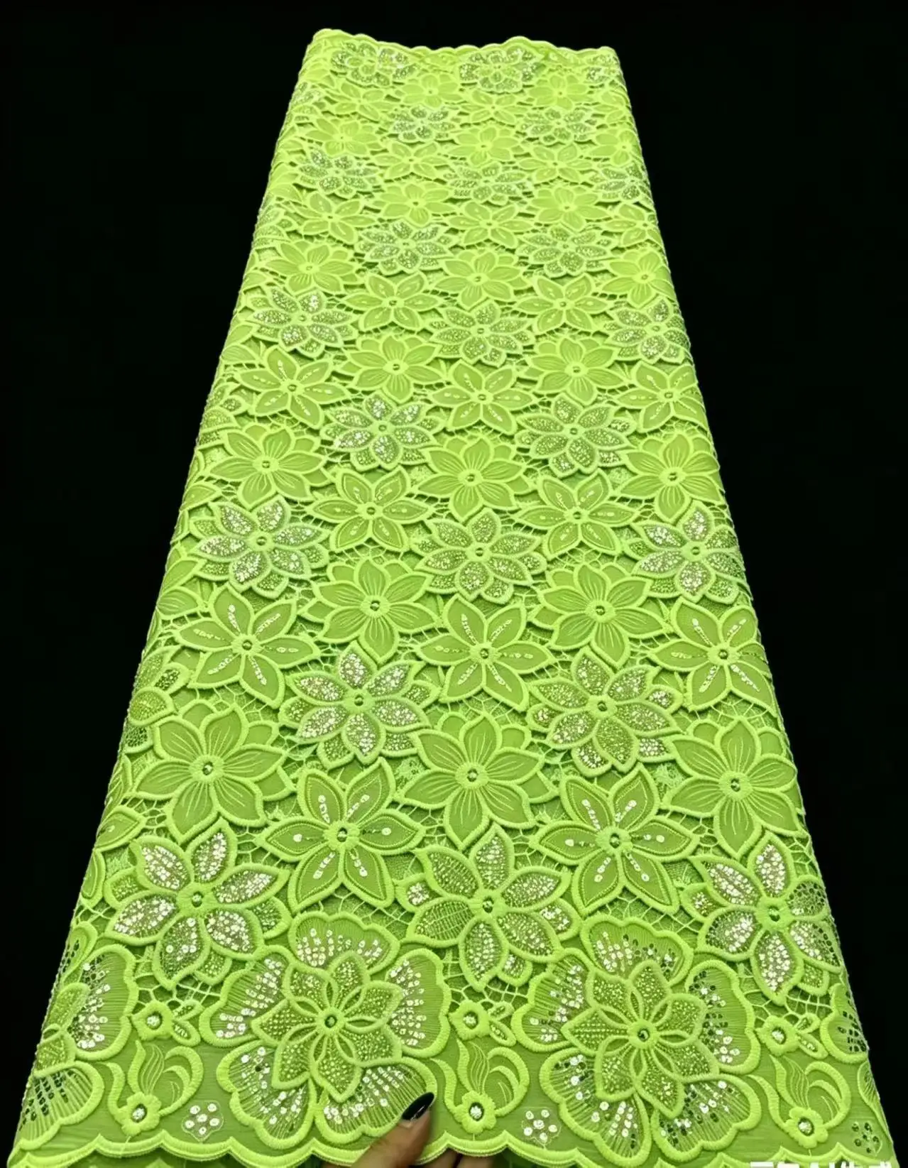 African Guipure Cord Lace Fabrics High Quality Water Soluble Nigeria Cord Stones for Women's Party Dresses And Sewing 5 Yards
African Guipure Cord Lace Fabrics High Quality Water Soluble Nigeria Cord Stones for Women's Party Dresses And Sewing 5 Yards
