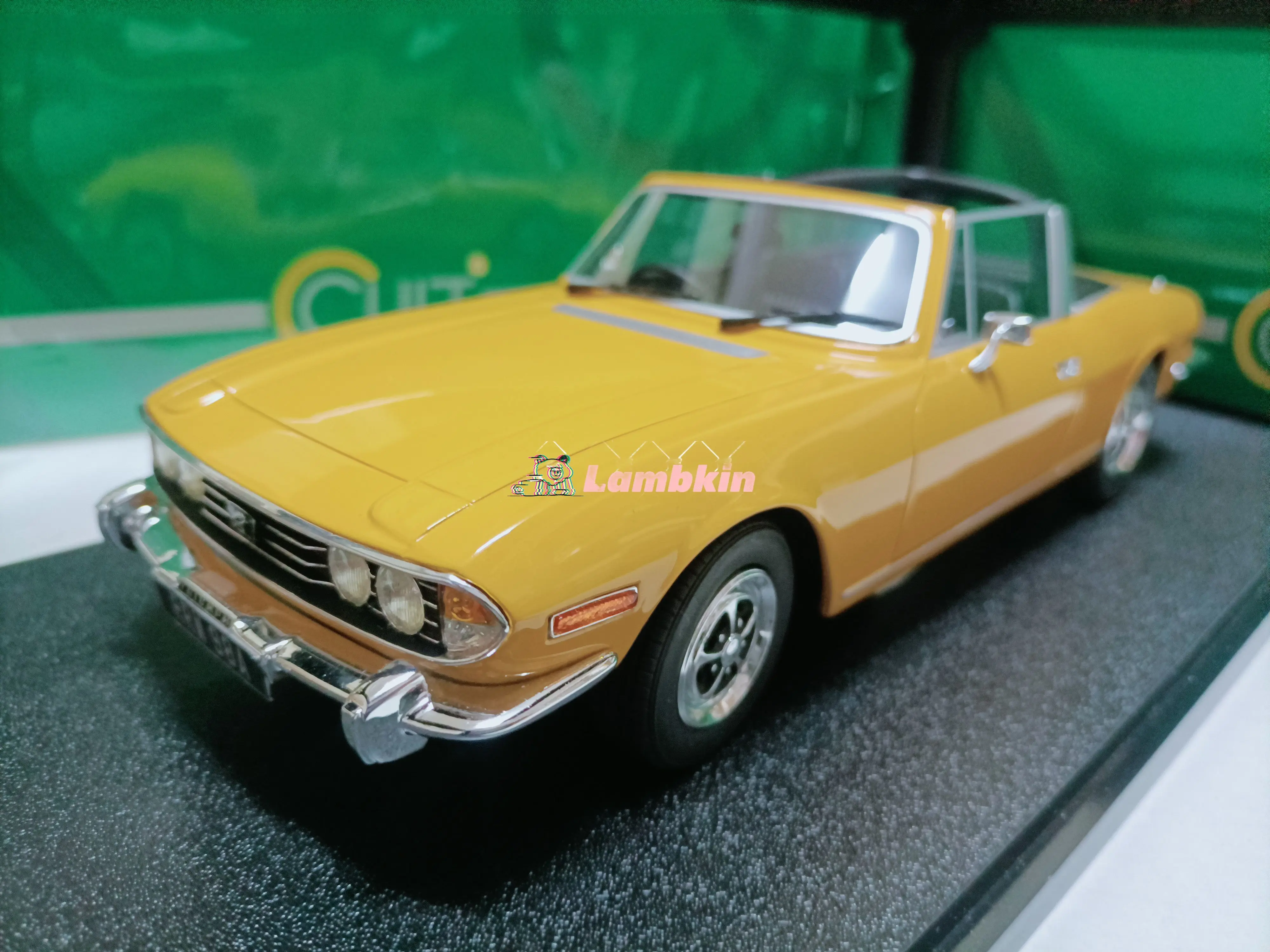 Cult 1/18 Lotus Stag MK1 Open Top Coupe Model Yellow Resin Unopenable Gift Ornament Collection
Cult 1/18 Lotus Stag MK1 Open Top Coupe Model Yellow Resin Unopenable Gift Ornament Collection