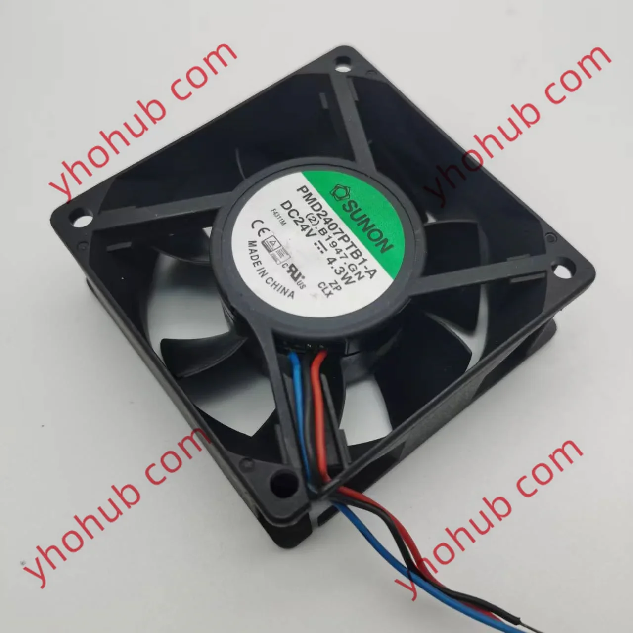 SUNON PMD2407PTB1-A (2).B1947.GN DC 24V 4.3W Server Cooling Fan 70x70x25mm Size for Electronic Components Cooling
SUNON PMD2407PTB1-A (2).B1947.GN DC 24V 4.3W Server Cooling Fan 70x70x25mm Size for Electronic Components Cooling