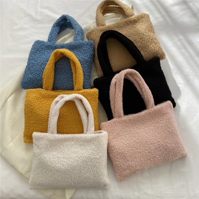 Solid Color Korean Style New Plush Handbag Casual and Simple Winter Tote Bag Fashionable Hand Bag for Women 여성용 핸드백 Wholesale
Solid Color Korean Style New Plush Handbag Casual and Simple Winter Tote Bag Fashionable Hand Bag for Women 여성용 핸드백 Wholesale