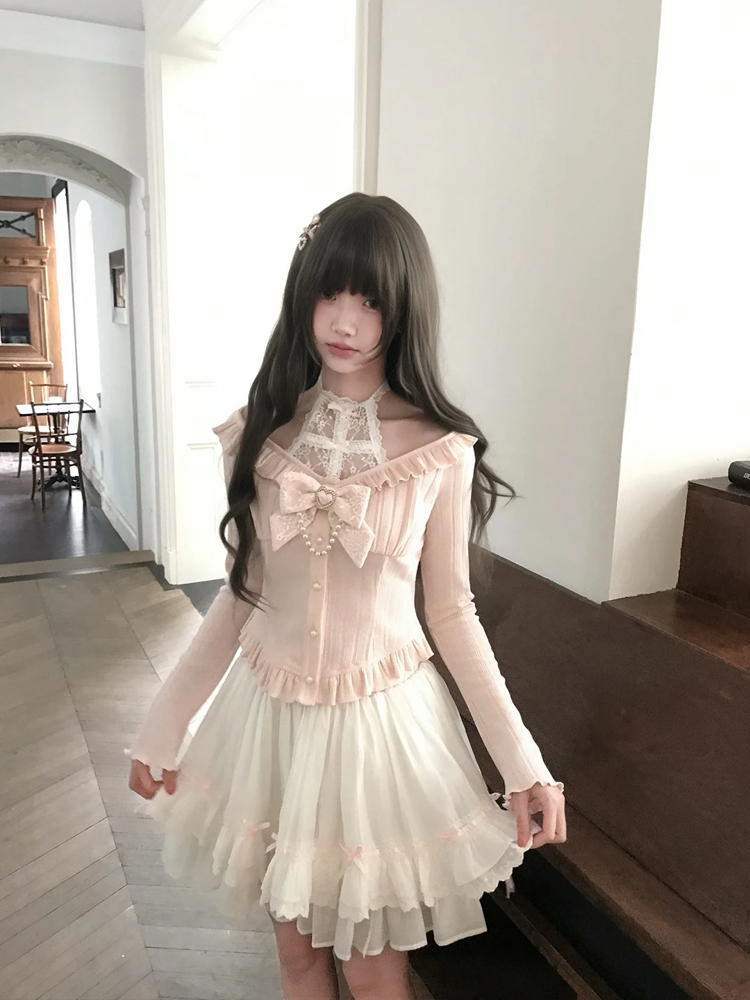 Lala Sauce Cross Lovers Japanese Style Sweet Sister Lace Neck Hanging One Shoulder Knitted Long Sleeve Pearl Knot Top
Lala Sauce Cross Lovers Japanese Style Sweet Sister Lace Neck Hanging One Shoulder Knitted Long Sleeve Pearl Knot Top