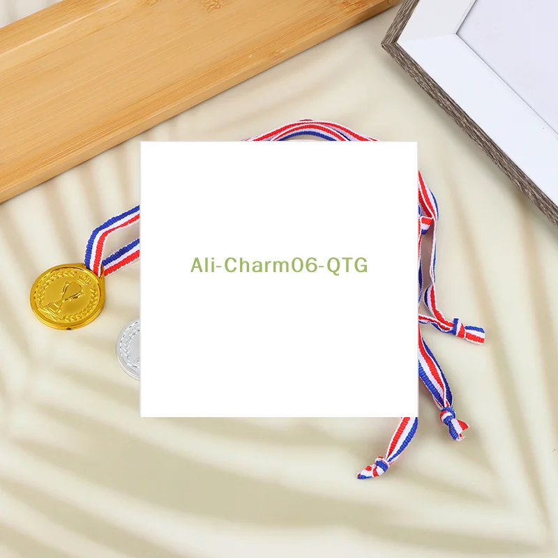 Корона Золото Серебро Бронзовая награда Медаль Награда Футбольные соревнования Призы Награда Медаль для сувенира Подарок Спорт на открытом воздухе Детские игрушки
Корона Золото Серебро Бронзовая награда Медаль Награда Футбольные соревнования Призы Награда Медаль для сувенира Подарок Спорт на открытом воздухе Детские игрушки