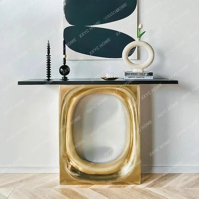 A Italian simple fiberglass marble countertop entrance table modern Chinese living room end view table
A Italian simple fiberglass marble countertop entrance table modern Chinese living room end view table