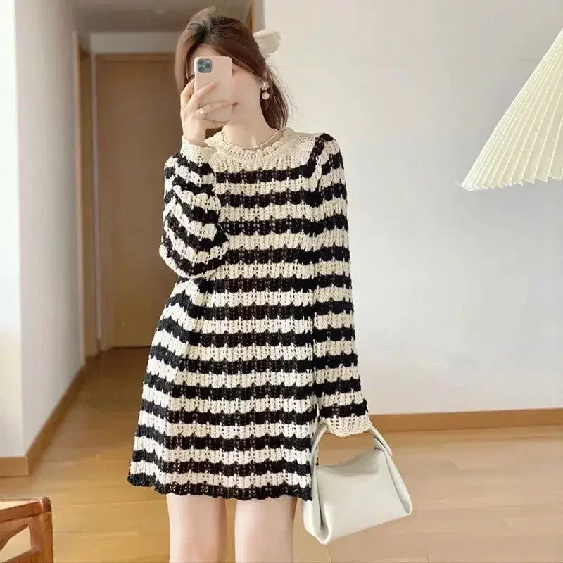 Female Knit Dress Short Striped Loose Women's Crochet Dresses Hollow Out Extreme Mini Xxl Retro Elastic Elegant Party One-piece
Female Knit Dress Short Striped Loose Women's Crochet Dresses Hollow Out Extreme Mini Xxl Retro Elastic Elegant Party One-piece