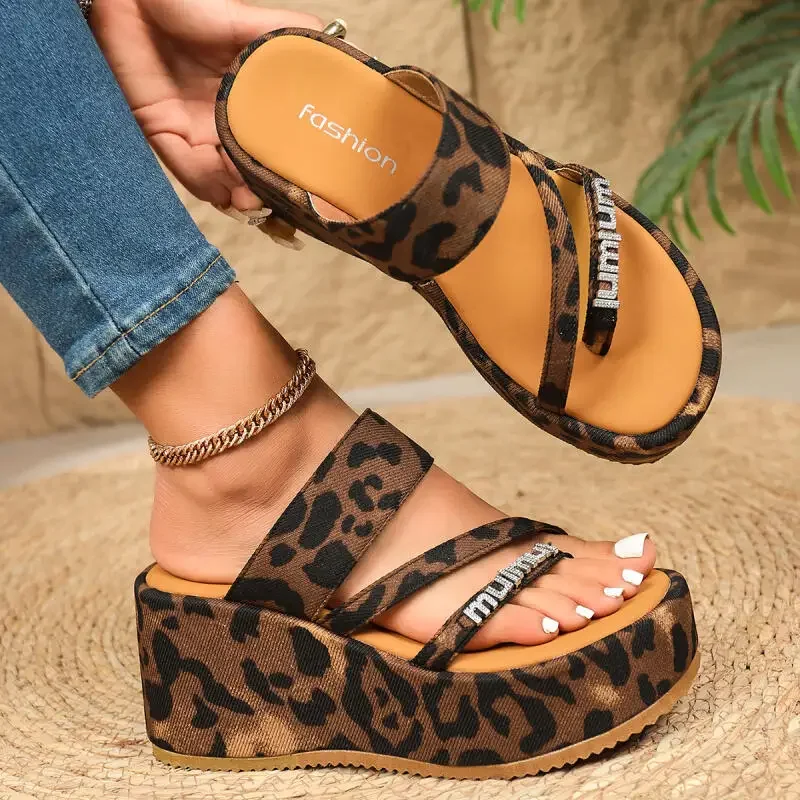 Sexy Leopard Chunky Platform Sandals Women Summer 2026 Lightweight Thick Bottom Non Slip Slippers Woman's Wedge Heel Slippers
Sexy Leopard Chunky Platform Sandals Women Summer 2026 Lightweight Thick Bottom Non Slip Slippers Woman's Wedge Heel Slippers