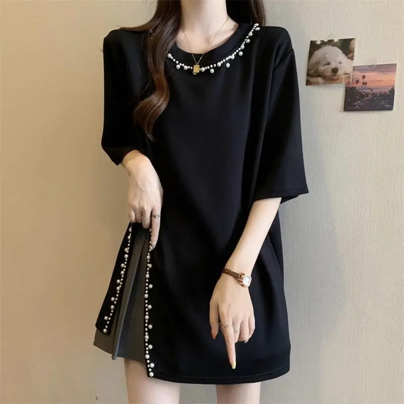 Korean Heavy Industry Beaded Design Short-Sleeve T-Shirt 2025 Summer New Side Slit Loose Round Neck Pullover Top
Korean Heavy Industry Beaded Design Short-Sleeve T-Shirt 2025 Summer New Side Slit Loose Round Neck Pullover Top