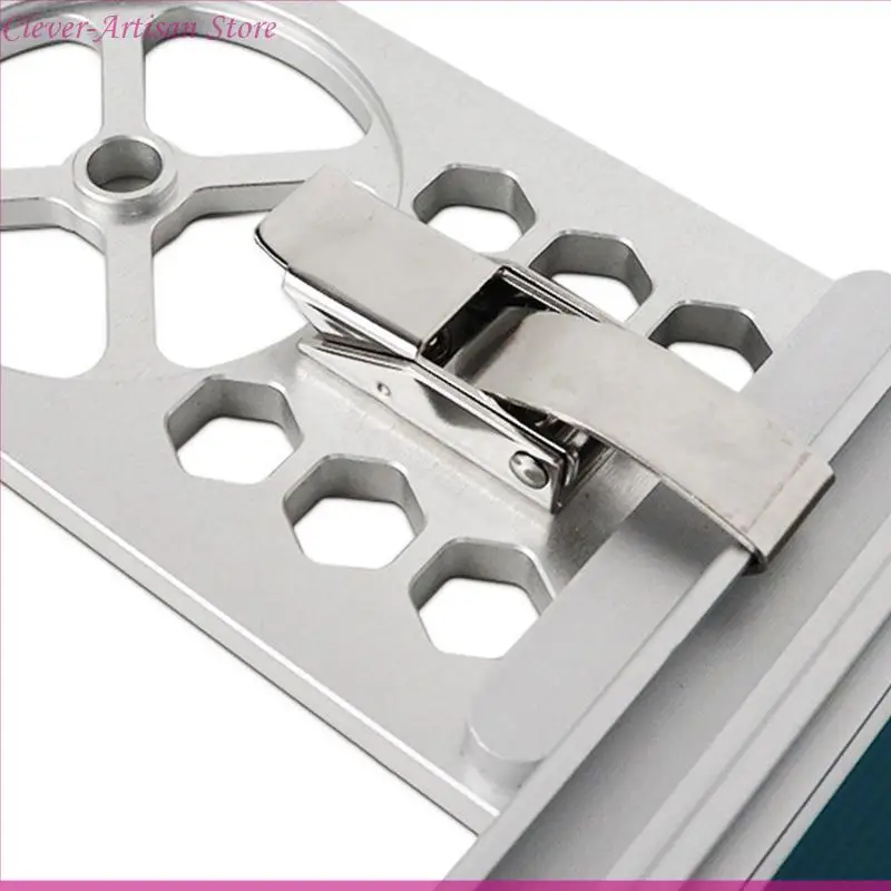 E06B 90° Guide Clamp with Safety Buckle for Electric Circular Engraving Machine Auxiliary Tool Alloy
E06B 90° Guide Clamp with Safety Buckle for Electric Circular Engraving Machine Auxiliary Tool Alloy
