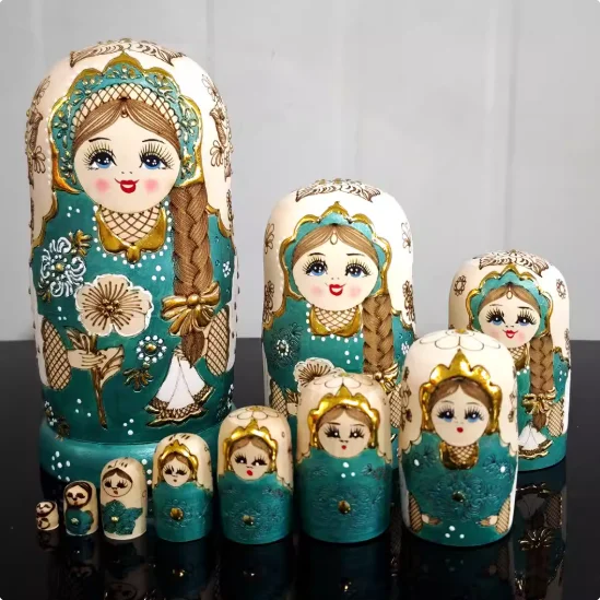 Doll 10-story log engraved children's toys and girls gifts.
Doll 10-story log engraved children's toys and girls gifts.