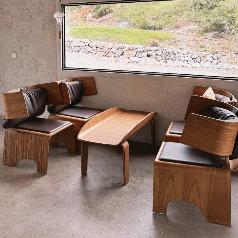 Scandinavian Leather Armchair Vintage Inspired Lounge Chair for Cafe Solid Wood Sofa Backrest Seat Restaurant Reception Chairs
Scandinavian Leather Armchair Vintage Inspired Lounge Chair for Cafe Solid Wood Sofa Backrest Seat Restaurant Reception Chairs