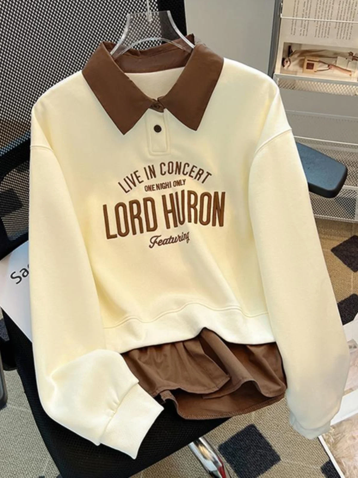 Big Kids 13 Years Old Neck Sweatshirt Spring Autumn Long Sleeve Girls School Uniform Fake Two-Piece Top Comfortable Cotton
Big Kids 13 Years Old Neck Sweatshirt Spring Autumn Long Sleeve Girls School Uniform Fake Two-Piece Top Comfortable Cotton