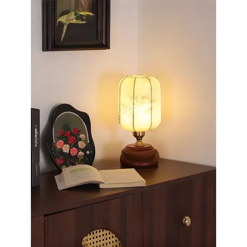 Retro medieval solid wood table lamp Bedroom bedside lamp New Chinese Song Dynasty aesthetic decoration ornament Zen atmosphere 
Retro medieval solid wood table lamp Bedroom bedside lamp New Chinese Song Dynasty aesthetic decoration ornament Zen atmosphere