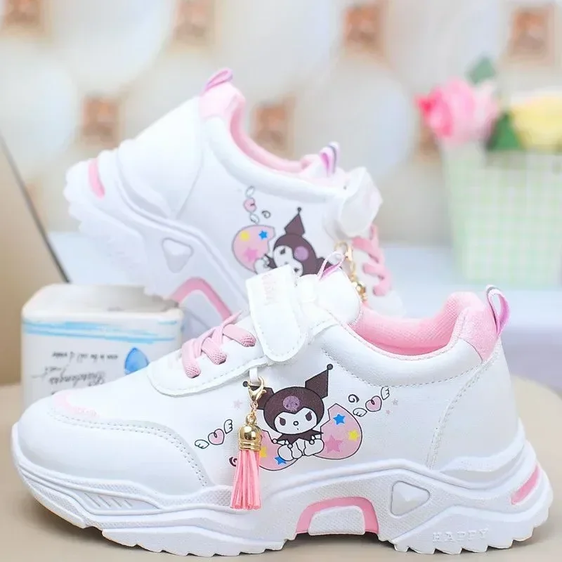 Весенне-осенняя модная милая повседневная обувь Sanrio hello kitty, детские кроссовки для бега, кроссовки kuromi для девочек и мальчиков
Весенне-осенняя модная милая повседневная обувь Sanrio hello kitty, детские кроссовки для бега, кроссовки kuromi для девочек и мальчиков