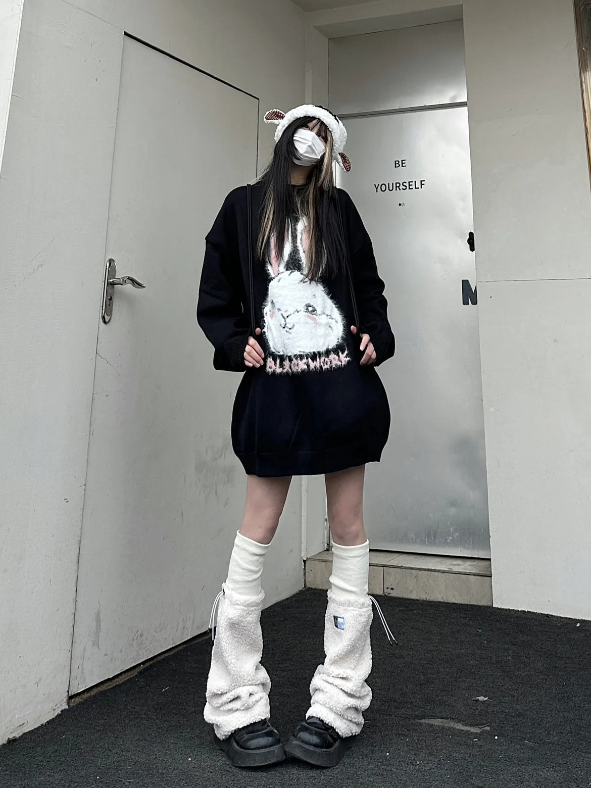 Curry Person Original Plu Rabbit Letter Loose round Ne Sweater Thi Long Sve Top for Women Autumn Winter Faion Casual
Curry Person Original Plu Rabbit Letter Loose round Ne Sweater Thi Long Sve Top for Women Autumn Winter Faion Casual