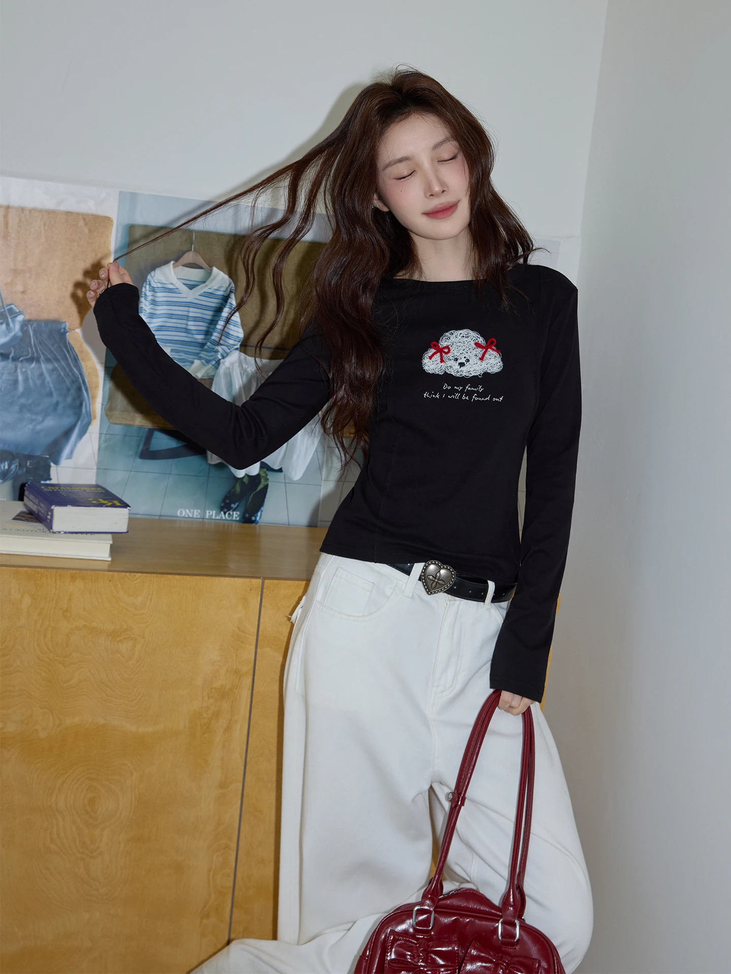 Женская базовая футболка Bla с вышивкой, круглым вырезом, удлиненная, повседневного кроя, в корейском стиле, для работы и прогулок
Женская базовая футболка Bla с вышивкой, круглым вырезом, удлиненная, повседневного кроя, в корейском стиле, для работы и прогулок