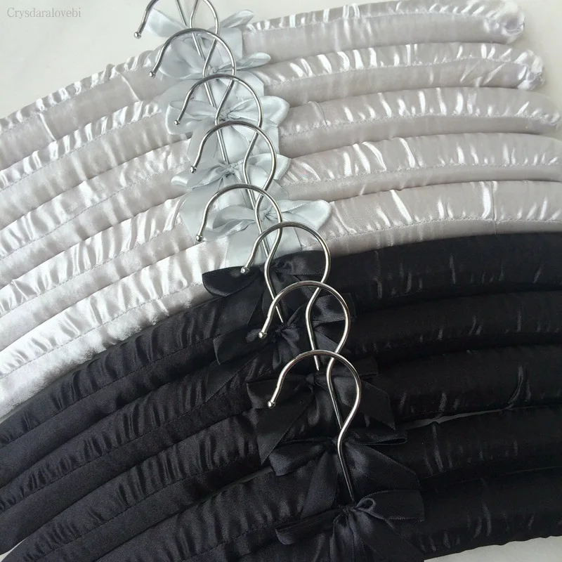 20pcs 42cm Men Clothes Hangers Black Gray Red Purple Coffee Color Sponge Padded Hanger Quality Clothes Hangers Shop Display Rack
20pcs 42cm Men Clothes Hangers Black Gray Red Purple Coffee Color Sponge Padded Hanger Quality Clothes Hangers Shop Display Rack