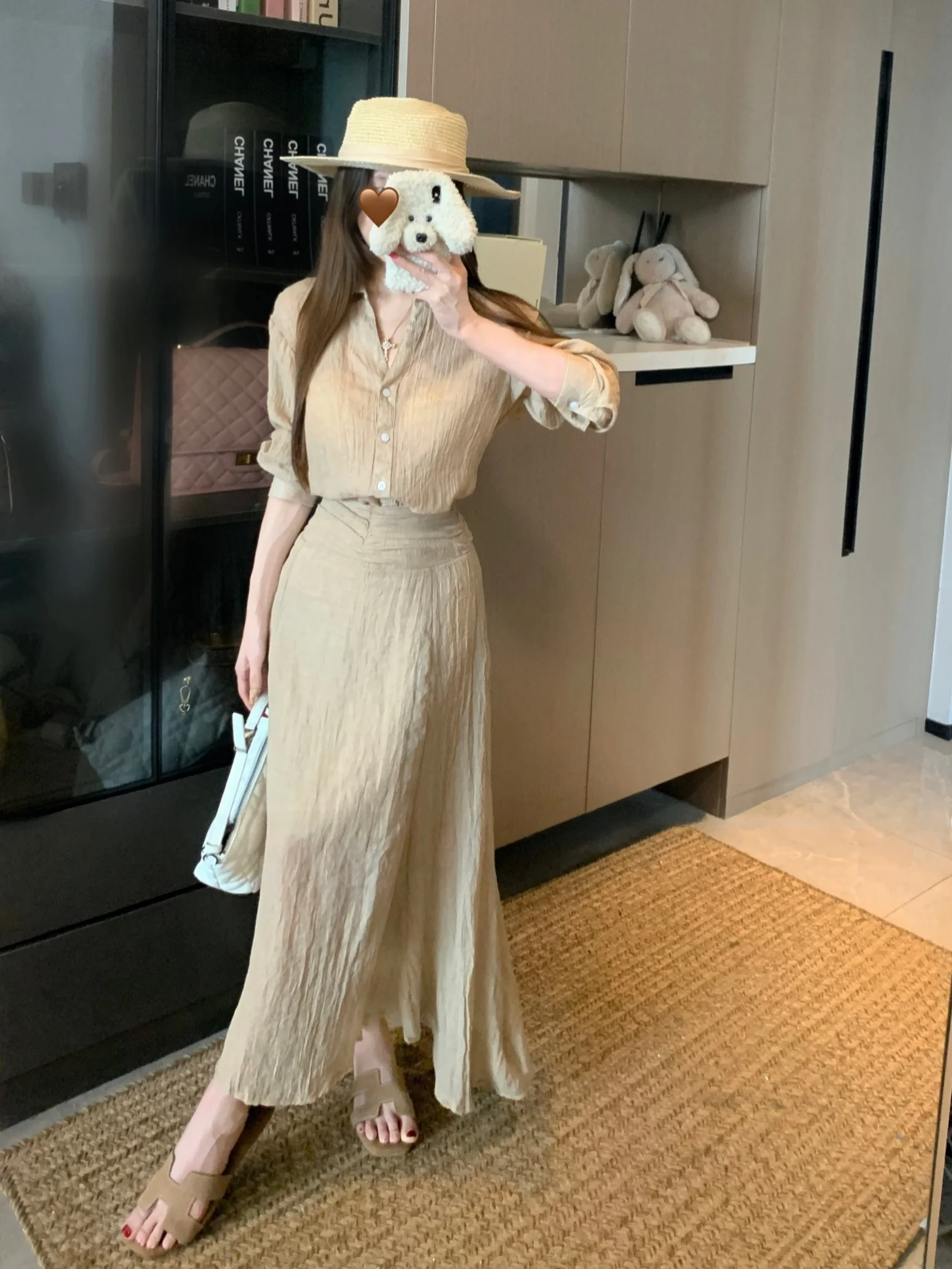 Casual Style Two-Piece Set Loose Shirt Top And Midi Skirt Women's Summer Versatile Simple Design Fashionable Ensemble
Casual Style Two-Piece Set Loose Shirt Top And Midi Skirt Women's Summer Versatile Simple Design Fashionable Ensemble