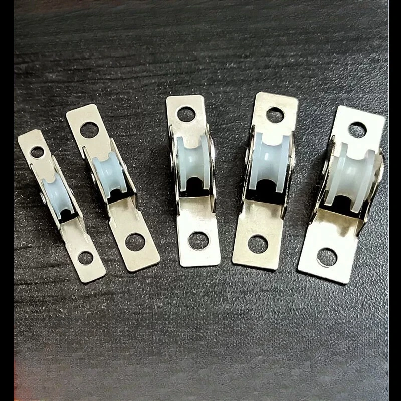 10pcs Window screen pulley Old style aluminum alloy sliding screen door small wheel Groove roller slide rail caster
10pcs Window screen pulley Old style aluminum alloy sliding screen door small wheel Groove roller slide rail caster