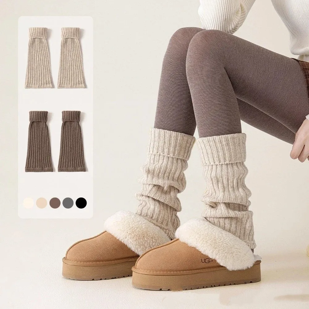 Gothic Lolita Fluffy Winter Leg Warmers Stretchy Windproof Long Leg Socks Keep Warm Boots Cover Women
Gothic Lolita Fluffy Winter Leg Warmers Stretchy Windproof Long Leg Socks Keep Warm Boots Cover Women