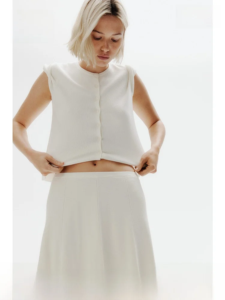 Женская модная короткая юбка-трапеция H&M из весенней коллекции, с высокой талией, вязаная, расклешенная, с эффектом похудения
Женская модная короткая юбка-трапеция H&M из весенней коллекции, с высокой талией, вязаная, расклешенная, с эффектом похудения