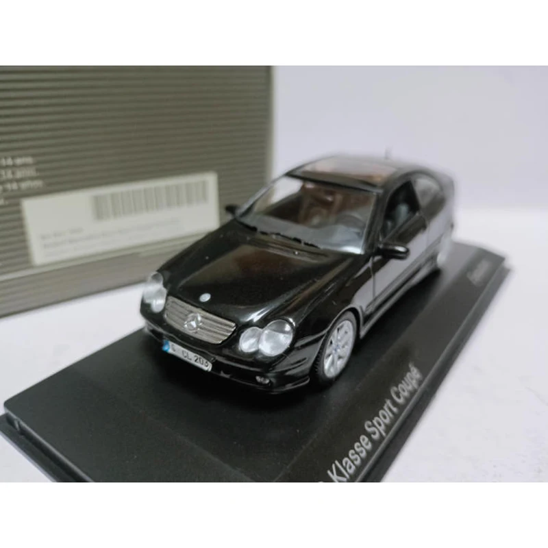 Minichamps 1/43 Modified C-Class Coupe Evo Alloy Sports Car Model Classics Adult Souvenir Gift Static Display
Minichamps 1/43 Modified C-Class Coupe Evo Alloy Sports Car Model Classics Adult Souvenir Gift Static Display