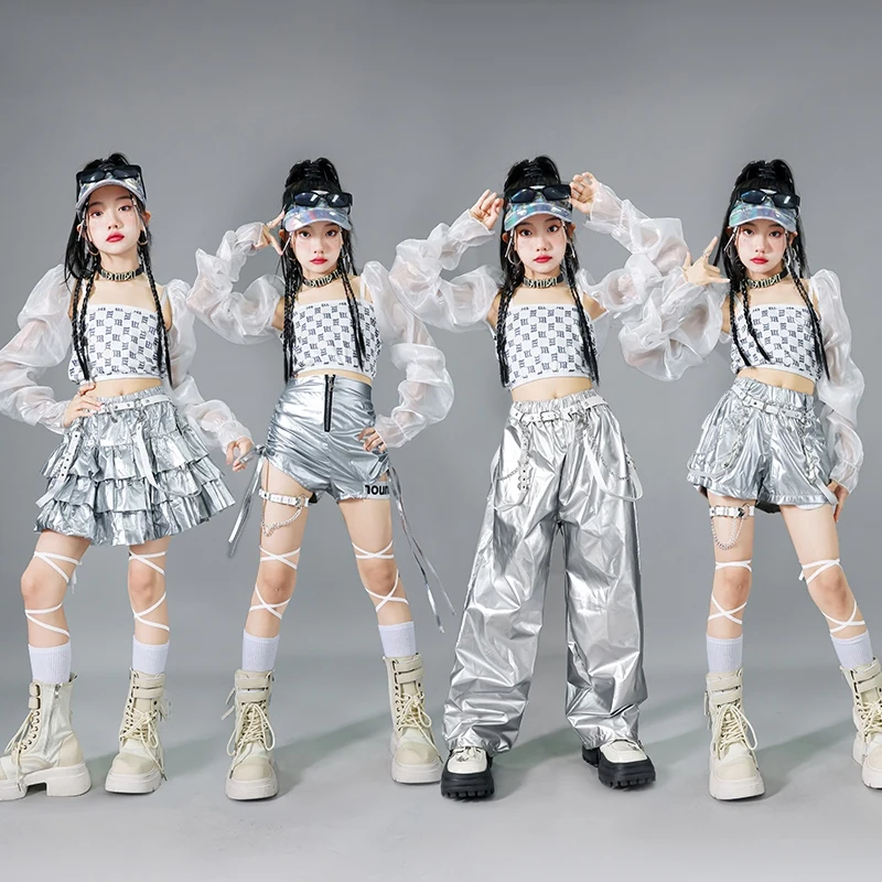 Детская одежда для джазовых танцев Kpop, наряд для современного танца, модный костюм для девочек, сценический костюм для подиумов, серебряные брюки, шорты, юбка AMY1110
Детская одежда для джазовых танцев Kpop, наряд для современного танца, модный костюм для девочек, сценический костюм для подиумов, серебряные брюки, шорты, юбка AMY1110