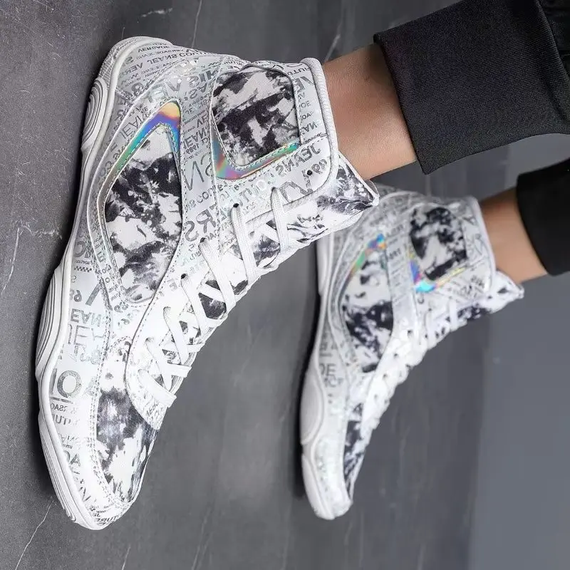 Original Brand Wrestling Shoe Mesh Breathable Boxing Sneakers Good Quality Fighting Shoes Hard-Wearing Gym Training Shoe Couples
Original Brand Wrestling Shoe Mesh Breathable Boxing Sneakers Good Quality Fighting Shoes Hard-Wearing Gym Training Shoe Couples