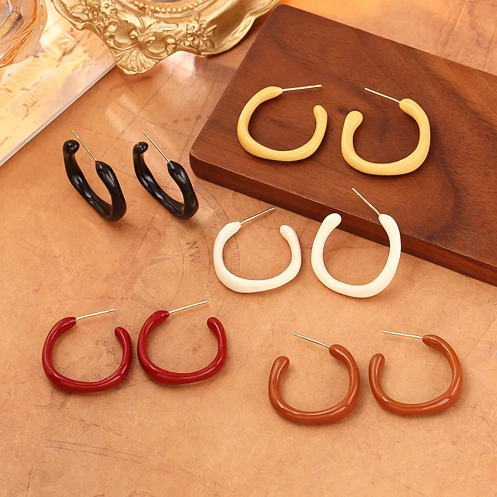 Simple temperament oil drop earrings niche design fashionable exquisite personality versatile earrings commuter earrings
Simple temperament oil drop earrings niche design fashionable exquisite personality versatile earrings commuter earrings