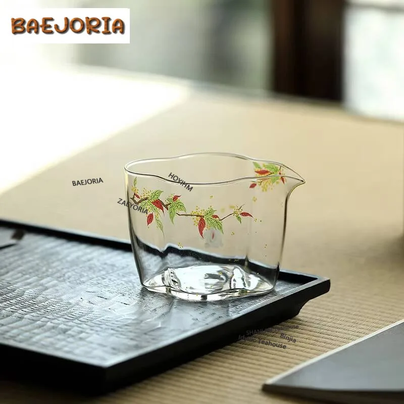 320ml Handmade Heat-resistant Glass Cloud Tea Pitcher Divide Tea Cha Hai Dispenser Justice Cup Fair Mug Tea Items Accessories
320ml Handmade Heat-resistant Glass Cloud Tea Pitcher Divide Tea Cha Hai Dispenser Justice Cup Fair Mug Tea Items Accessories
