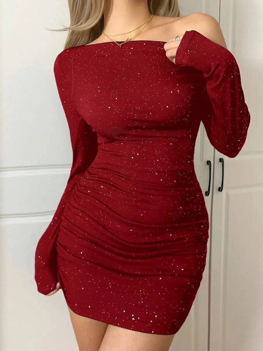 Summer Elegant Solid Color Evening Dress Fashionable Shiny One-shoulder Long-sleeved High-waisted Shoulder-covered Short Dresses
Summer Elegant Solid Color Evening Dress Fashionable Shiny One-shoulder Long-sleeved High-waisted Shoulder-covered Short Dresses