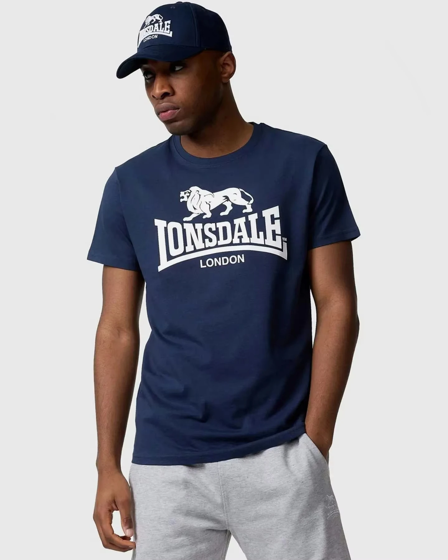 Men's New Lion Print Cotton T-Shirt High Quality Short Sleeve High Street T-Shirt Men's Women's Summer Sports Top Men's Clothing
Men's New Lion Print Cotton T-Shirt High Quality Short Sleeve High Street T-Shirt Men's Women's Summer Sports Top Men's Clothing