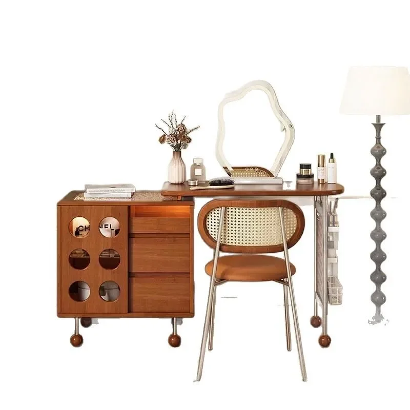 Light luxury medieval retractable dresser chest cabinet integrated French retro bedroom bedside
Light luxury medieval retractable dresser chest cabinet integrated French retro bedroom bedside