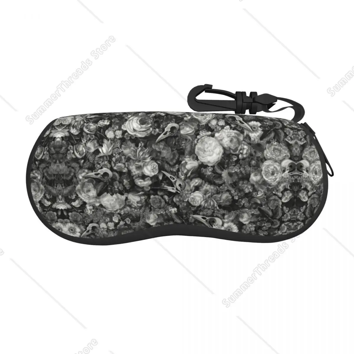 Special Gothic and Baroque glasses in the case of cool Gothic shell eyeglass cases and sunglasses boxes
Special Gothic and Baroque glasses in the case of cool Gothic shell eyeglass cases and sunglasses boxes