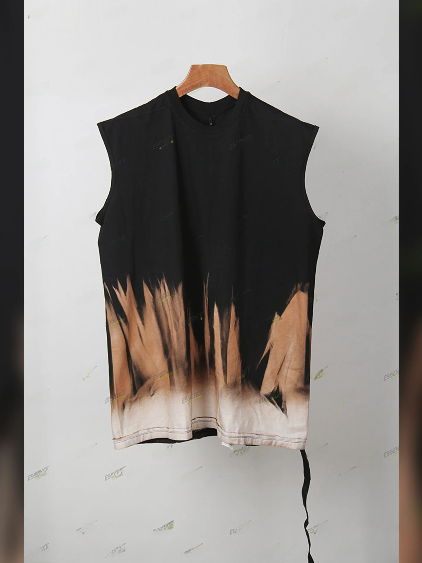RO Dark Pioneer Vintage Flame Camo Base Layer Loose Men's Vest High Street Hip Hop Fashion Urban Style round Neck Sweat Vest
RO Dark Pioneer Vintage Flame Camo Base Layer Loose Men's Vest High Street Hip Hop Fashion Urban Style round Neck Sweat Vest
