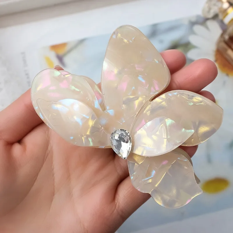 New Sweet Flower Hair Claw Acrylic Colorful Plumeria Plant Rhinestone Crab Hair Clips Hairpin for Women Girls Hair Accessories
New Sweet Flower Hair Claw Acrylic Colorful Plumeria Plant Rhinestone Crab Hair Clips Hairpin for Women Girls Hair Accessories