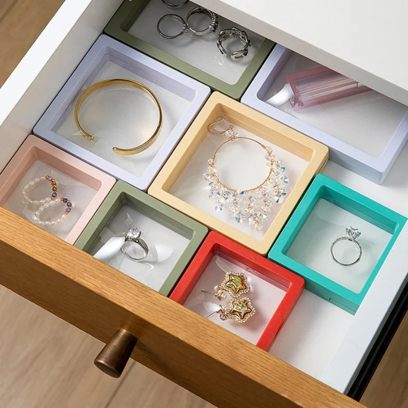 PE film transparent suspended packaging box badge commemorative coin watch bracelet box wearing armor suspended storage
PE film transparent suspended packaging box badge commemorative coin watch bracelet box wearing armor suspended storage