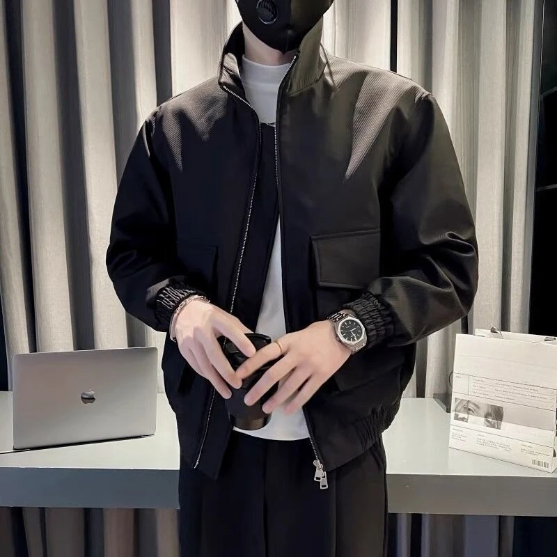  2025 Новая мужская весенне-осенняя однотонная куртка-карго с воротником-стойкой, приталенная, премиум-качества
2025 Новая мужская весенне-осенняя однотонная куртка-карго с воротником-стойкой, приталенная, премиум-качества 