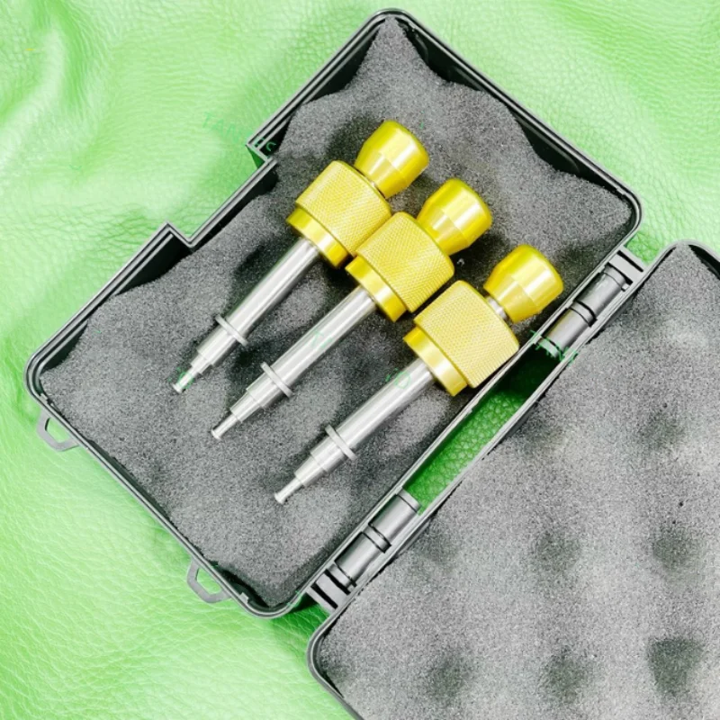 Инструмент для установки и снятия уплотнительного кольца высокого давления для топливных форсунок, подходящий для 110 120 177)
Инструмент для установки и снятия уплотнительного кольца высокого давления для топливных форсунок, подходящий для 110 120 177)