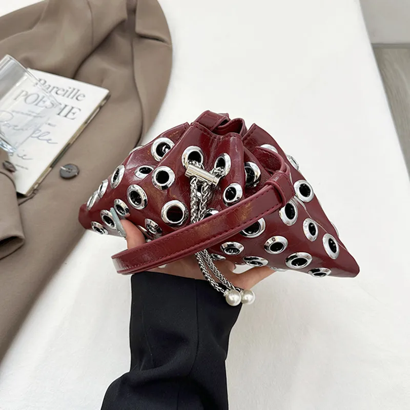 Women's Handbag for girls mobile cell phone bag crossbody bag small purse fashion rivet hobos bags luxury designer shoulder bags
Women's Handbag for girls mobile cell phone bag crossbody bag small purse fashion rivet hobos bags luxury designer shoulder bags