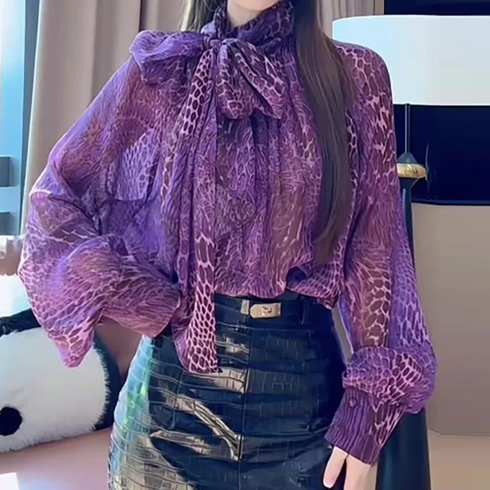 French romantic style purple printing long-sleeved shirt women's 2026 spring loose and thin foreign style bow top
French romantic style purple printing long-sleeved shirt women's 2026 spring loose and thin foreign style bow top