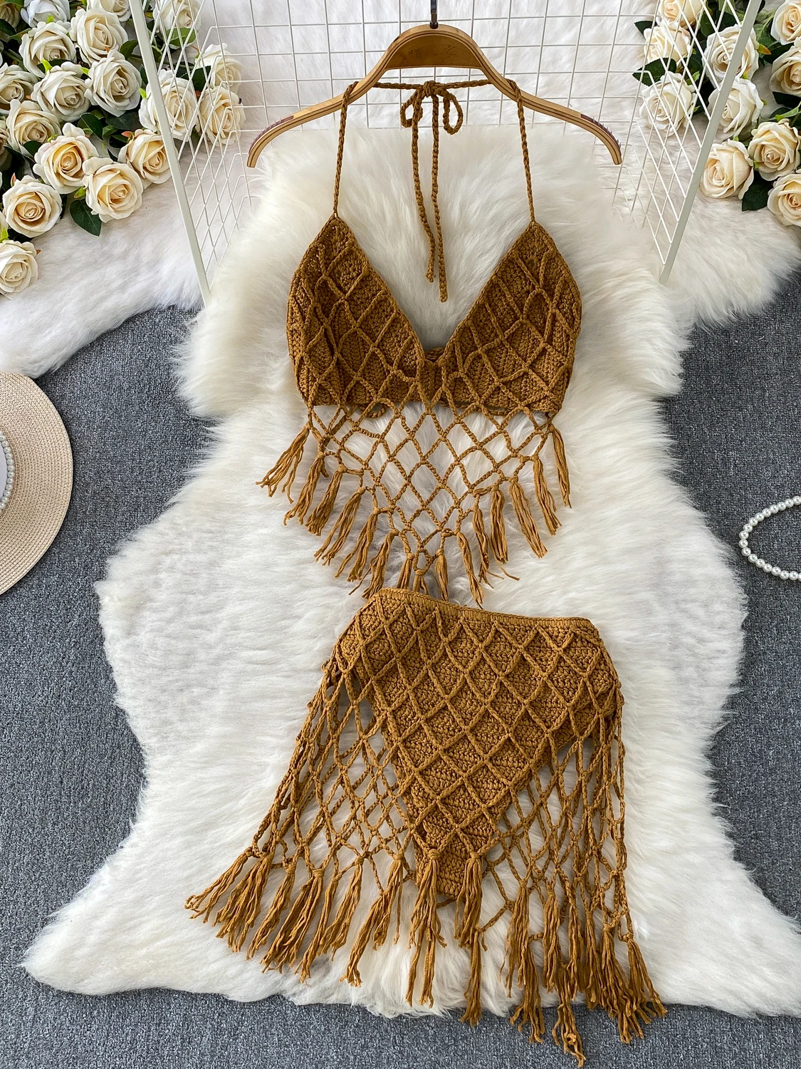 Fashionable Vacation Style Braid Tassel V-Neck Slimming Backless Sexy Strap Vest Swimsuit Halter Skirt Set Women's Clothing
Fashionable Vacation Style Braid Tassel V-Neck Slimming Backless Sexy Strap Vest Swimsuit Halter Skirt Set Women's Clothing