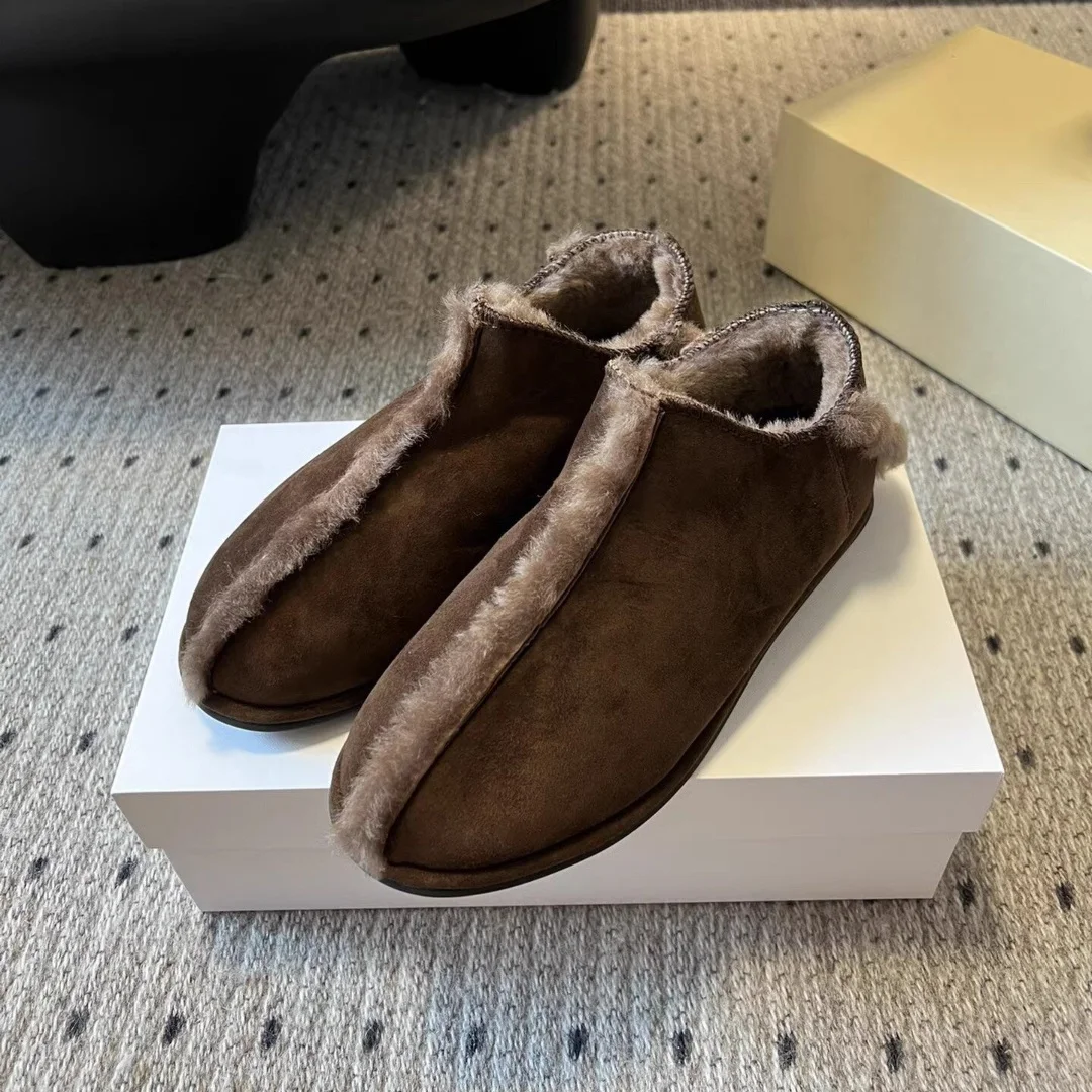 Замшевые туфли на плоской подошве, женские лоферы без шнуровки с круглым носком, теплая зимняя обувь из шерсти, повседневная уютная женская обувь для прогулок на открытом воздухе
Замшевые туфли на плоской подошве, женские лоферы без шнуровки с круглым носком, теплая зимняя обувь из шерсти, повседневная уютная женская обувь для прогулок на открытом воздухе