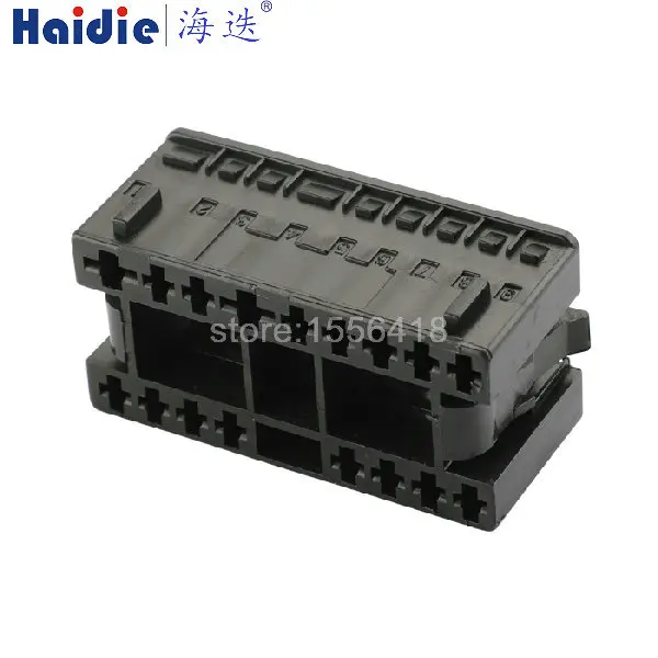 1-20 sets 17 Pin Car Auto Headlight Cable Socket Automotive Light Lamp Plug 1J0972999
1-20 sets 17 Pin Car Auto Headlight Cable Socket Automotive Light Lamp Plug 1J0972999