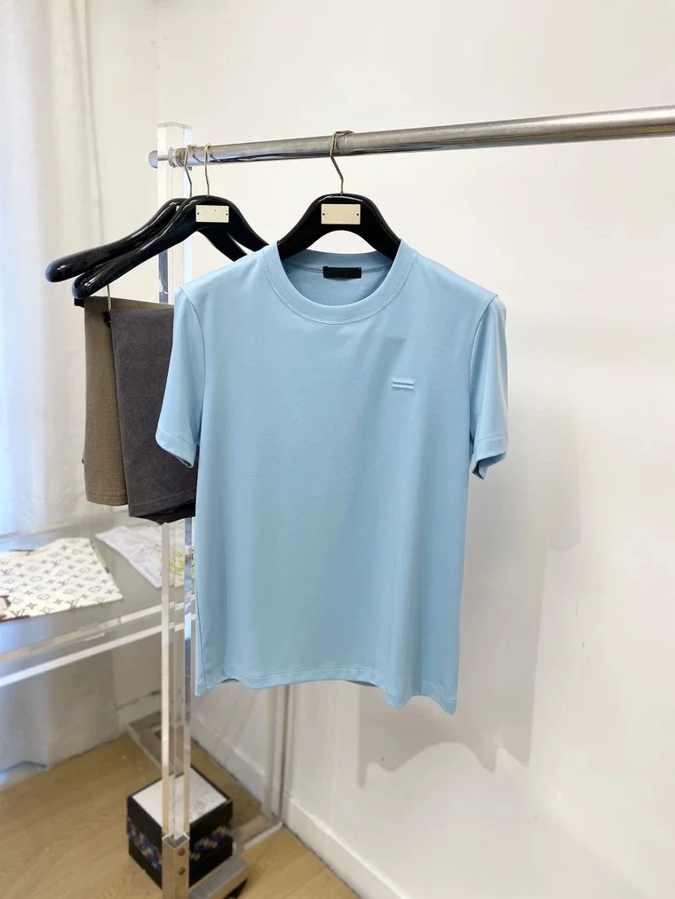 Italian Style Men's Short Sleeve T-Shirt Embroidered Badge Casual round Neck Long Staple Cotton Fashion Business Summer Top
Italian Style Men's Short Sleeve T-Shirt Embroidered Badge Casual round Neck Long Staple Cotton Fashion Business Summer Top