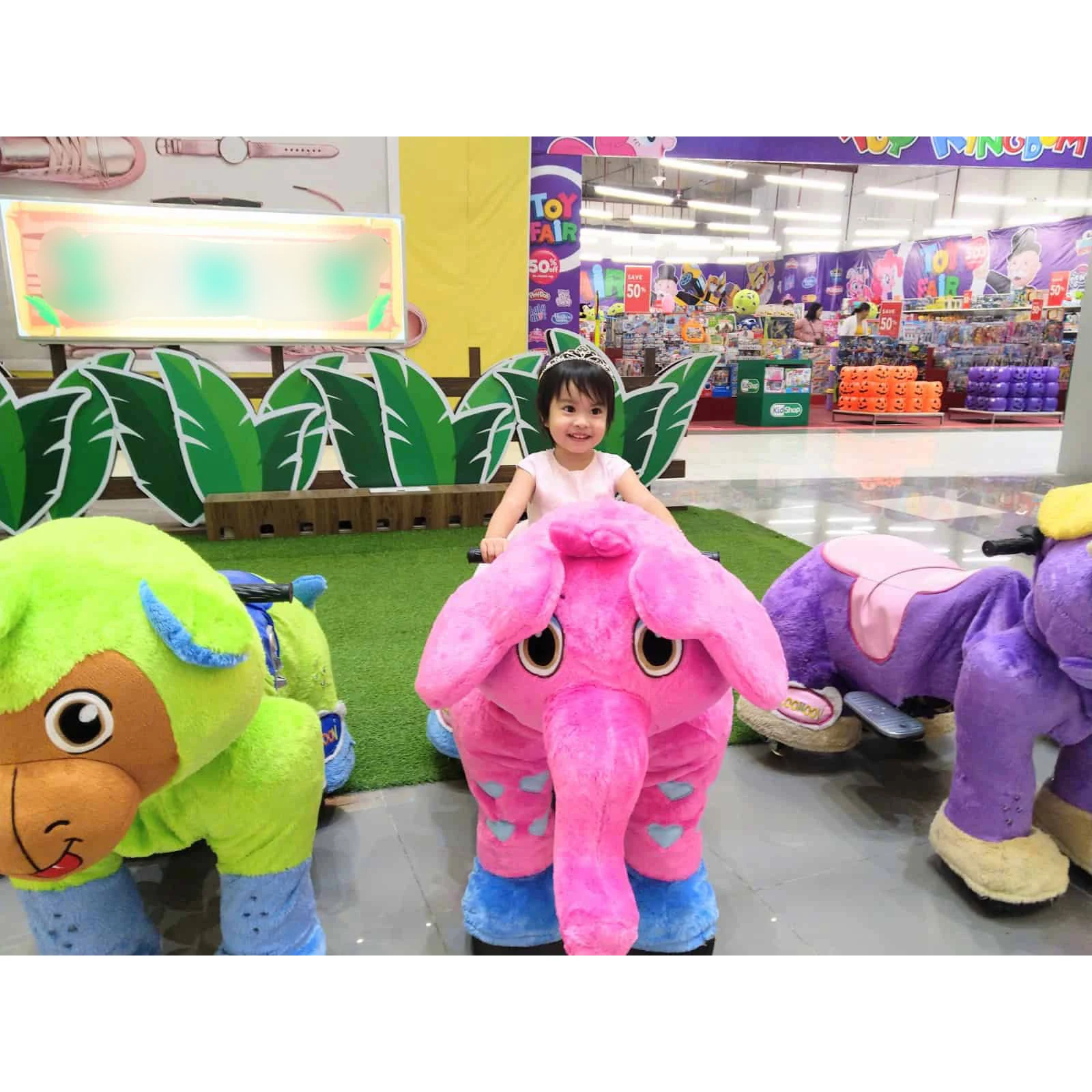 Adult and child size animal riding children's riding toys plush animals electric riding for sale
Adult and child size animal riding children's riding toys plush animals electric riding for sale