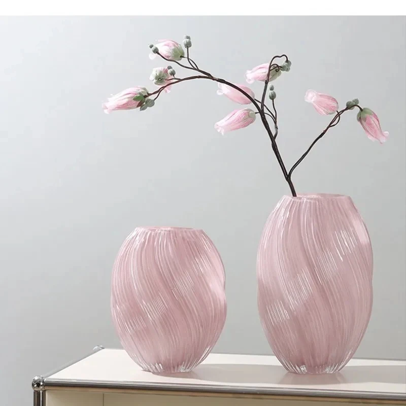 European Minimalist Ins-Style Unique Creative Luxe Glass Vase for Hydroponic Flowers – Elegant Home Decor for Dining Room
European Minimalist Ins-Style Unique Creative Luxe Glass Vase for Hydroponic Flowers – Elegant Home Decor for Dining Room