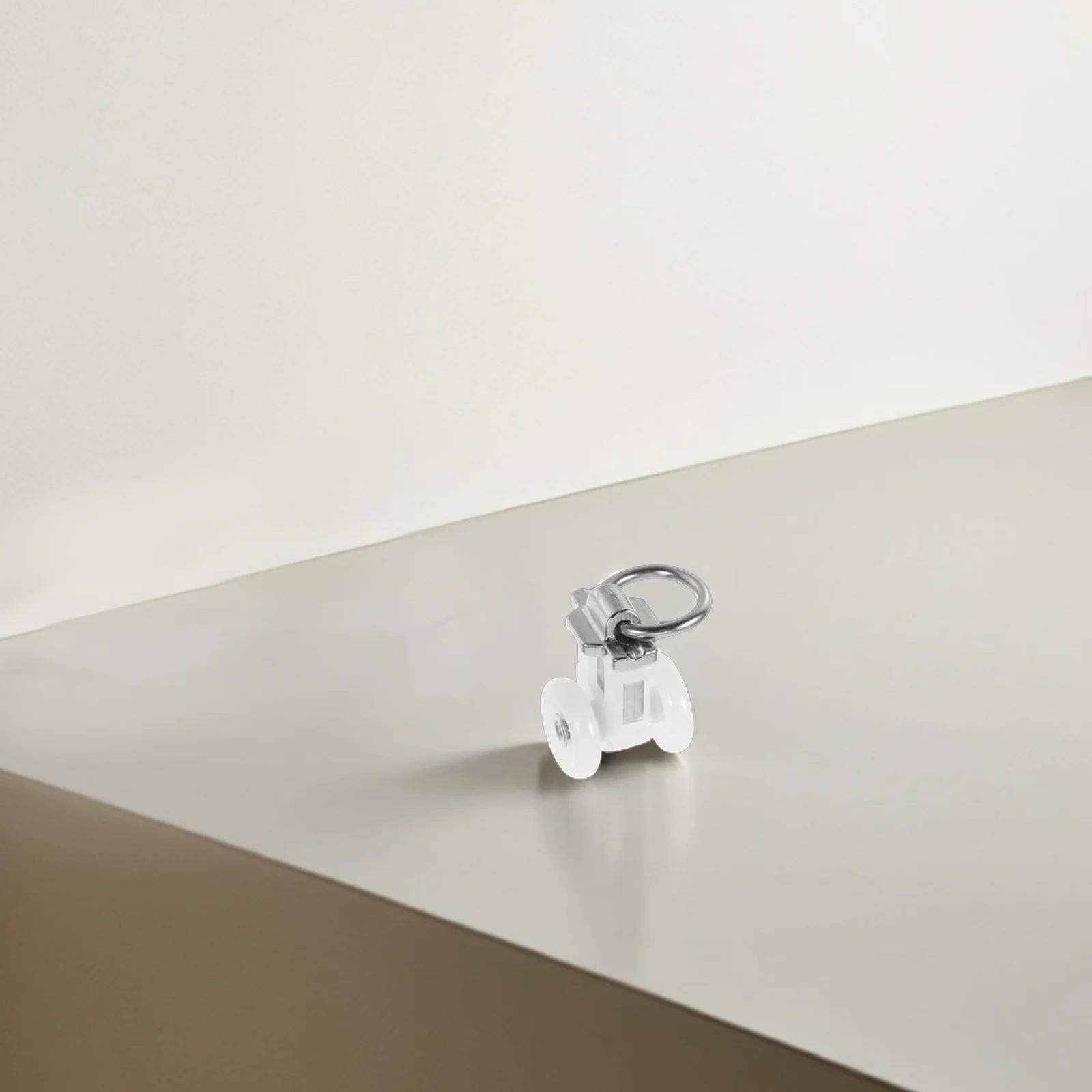 30Pcs Curtain Track Pulleys Dual-Wheel Alloy Plastic Design Smooth Sliding Noise Reduction for Ceiling Mounted Heavy Curtains
30Pcs Curtain Track Pulleys Dual-Wheel Alloy Plastic Design Smooth Sliding Noise Reduction for Ceiling Mounted Heavy Curtains