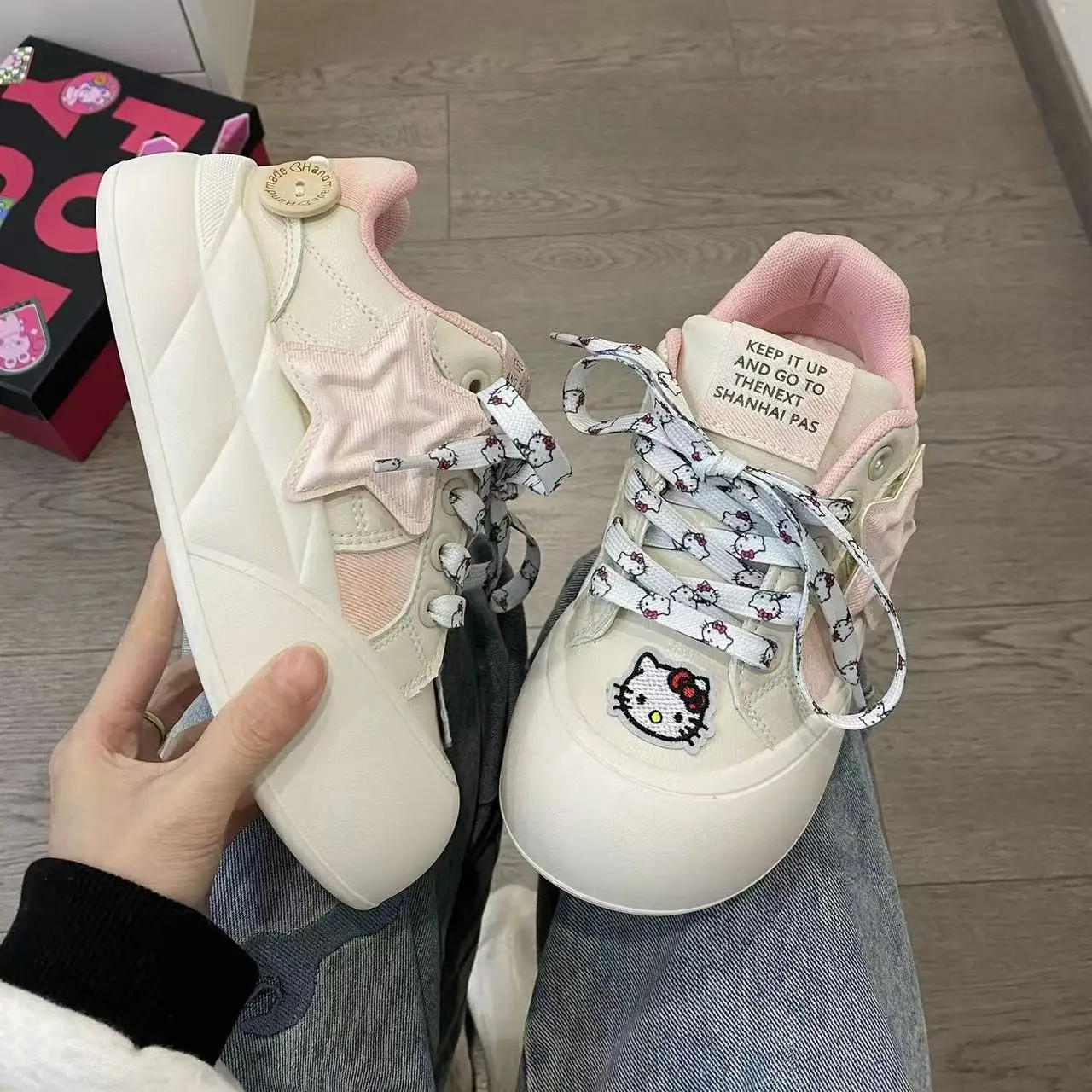 2025 new autumn real pictures hello kitty Big Head Mesh Breathable plus size Women's Thick Sole Versatile Small pink flat Shoes
2025 new autumn real pictures hello kitty Big Head Mesh Breathable plus size Women's Thick Sole Versatile Small pink flat Shoes