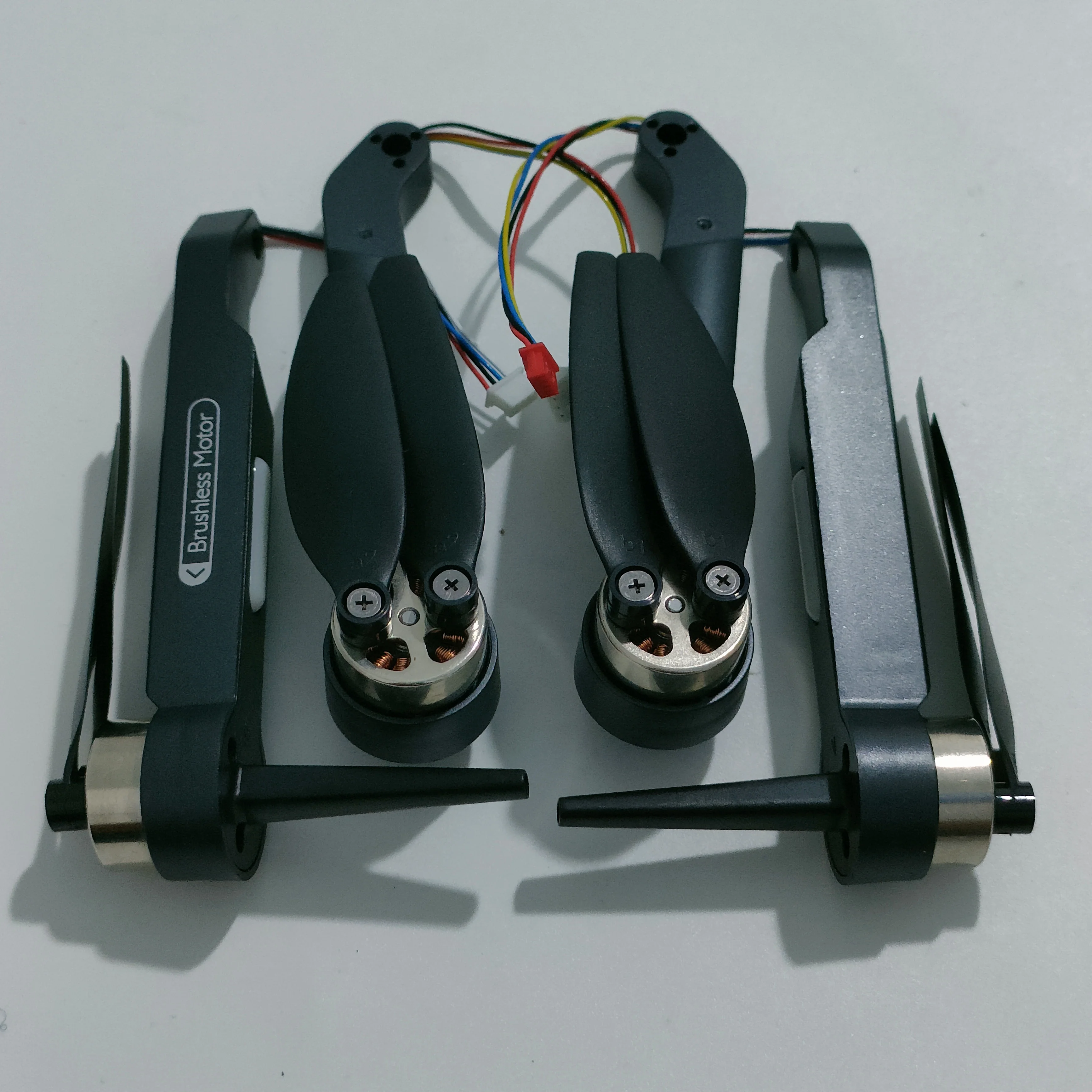 All Set Motor Arm with Blades for F198 Drone WIFI brushless electric machine Optical flow localization FPV RC Foldable quadcopte
All Set Motor Arm with Blades for F198 Drone WIFI brushless electric machine Optical flow localization FPV RC Foldable quadcopte