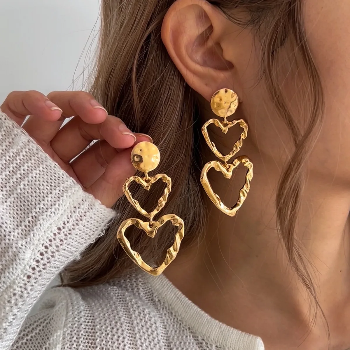 Американские трансграничные простые плиссированные серьги-подвески «Любовь», металлические геометрические креативные повседневные серьги с холодным ветром для женщин
Американские трансграничные простые плиссированные серьги-подвески «Любовь», металлические геометрические креативные повседневные серьги с холодным ветром для женщин